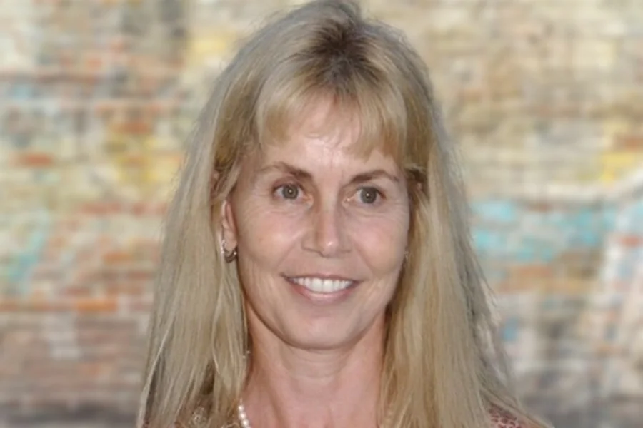 Suzanne Perry Age